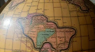 Repairing Globe Paper Loss: Inpainting Techniques for Minimal Visibility